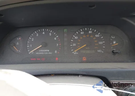 1999 Toyota Avalon Xls z USA, uszkodzony, nr VIN 4T1BF18B9XU295195